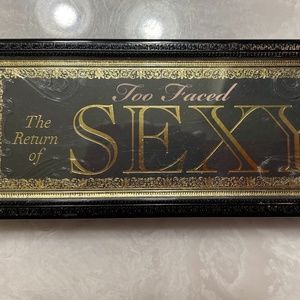 Too Faced Return of Sexy eyeshadow palette